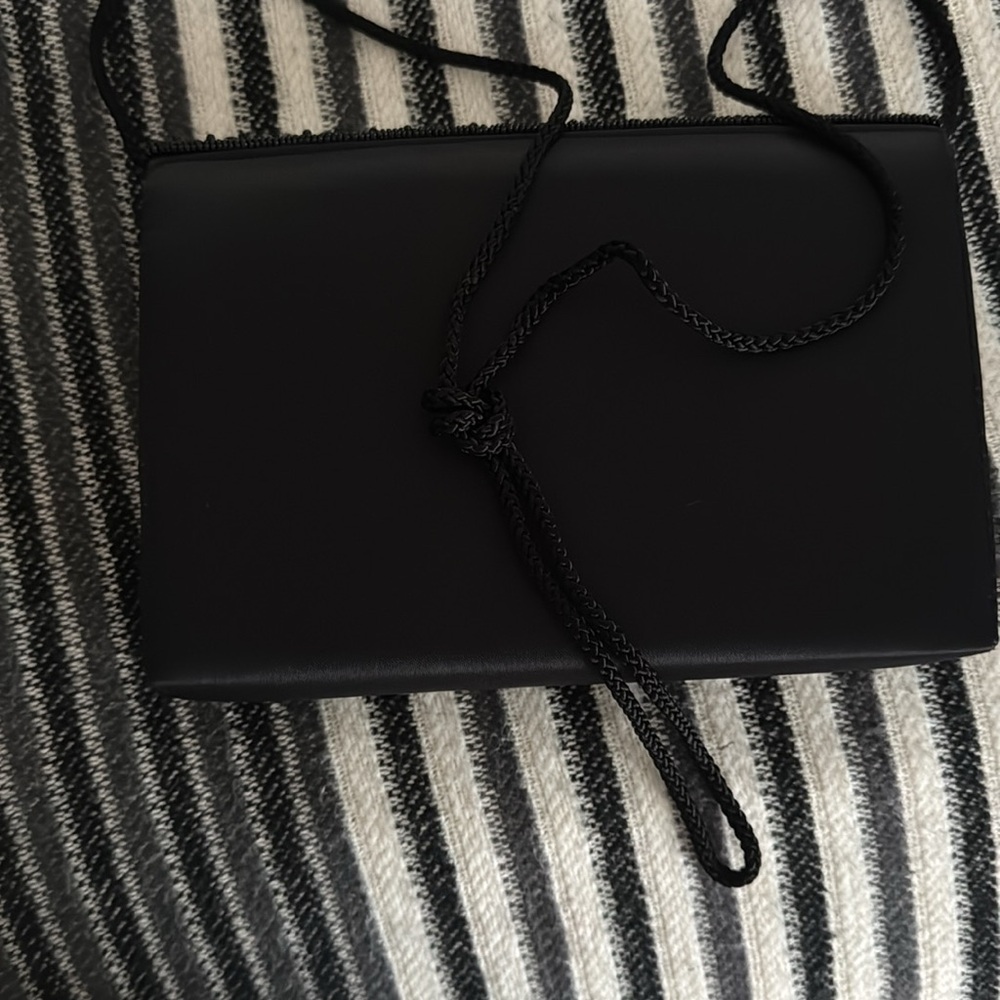 Elegant Black and Silver Women's Lot of Evening Bags - Picture 3 of 9